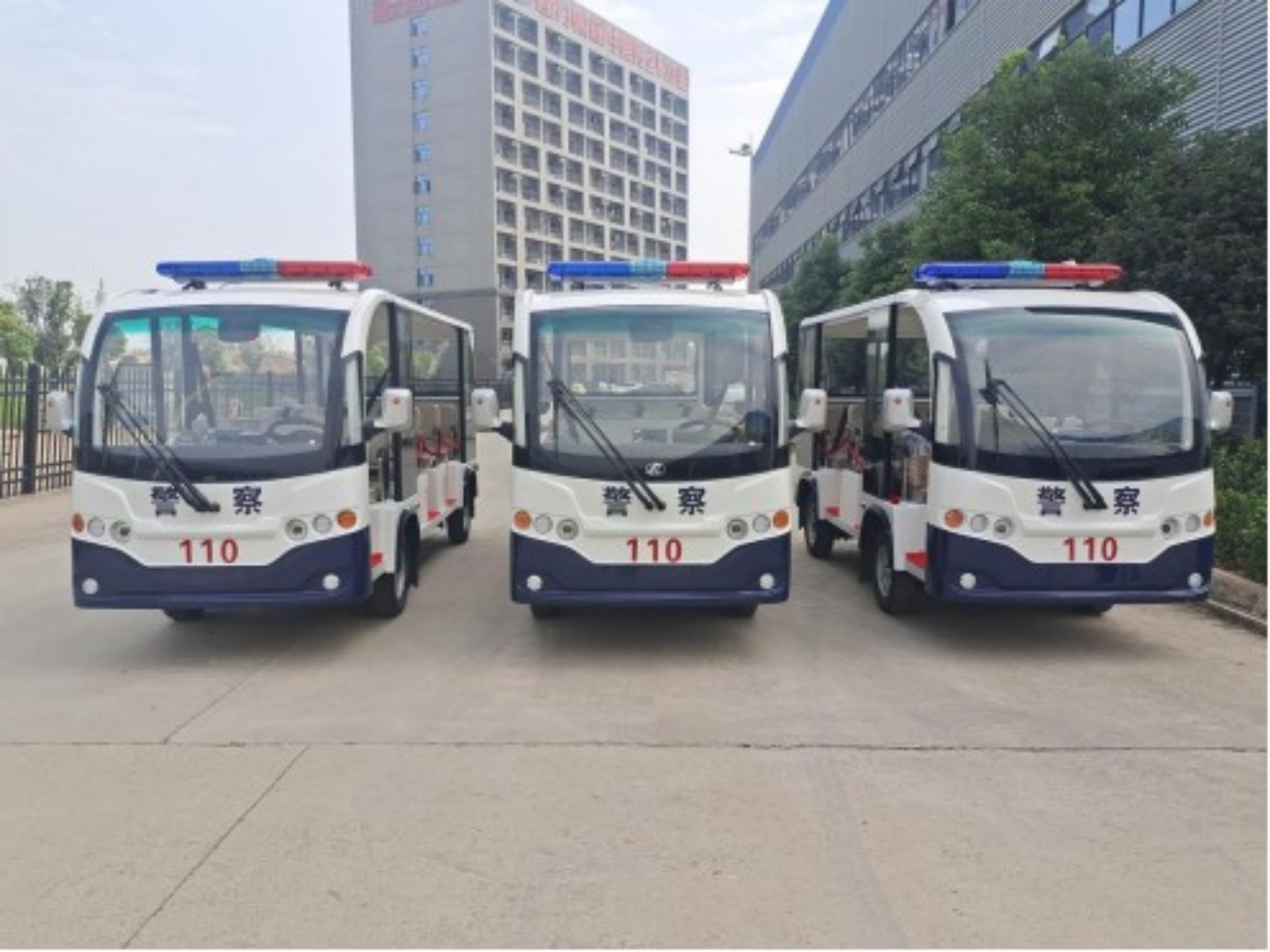 某监狱采购巡逻车