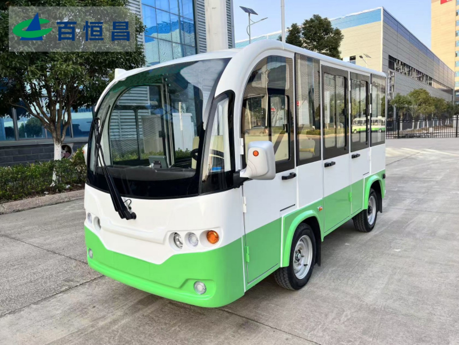 8座带门观光车