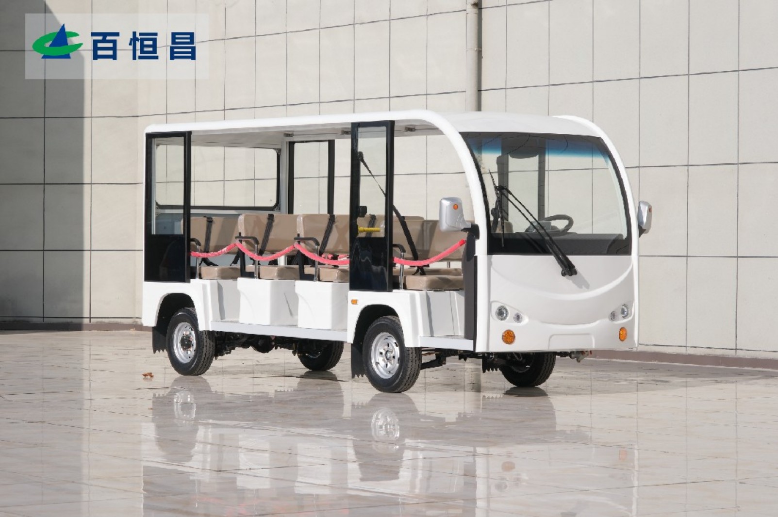 11座敞开观光车 白色款