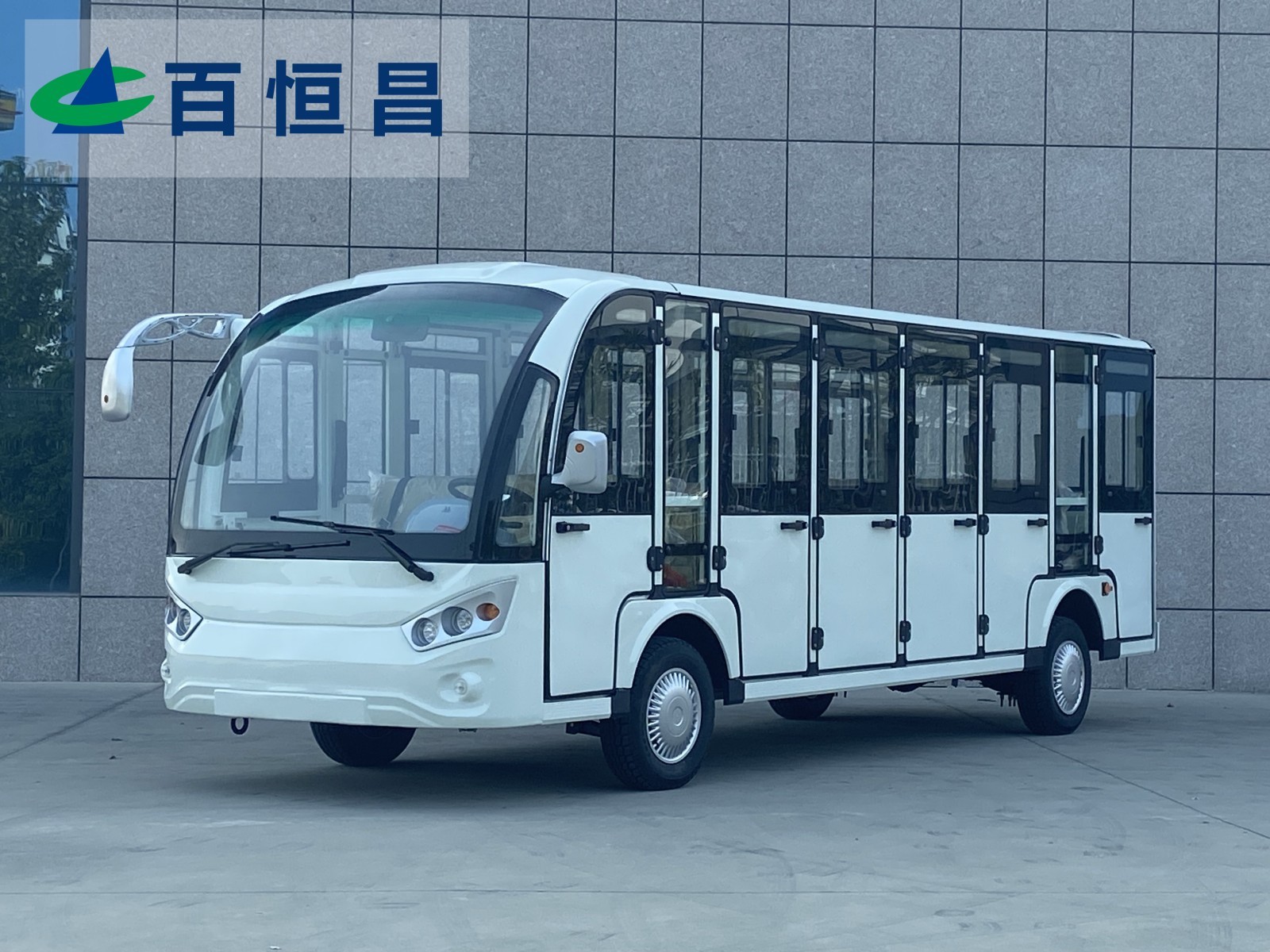 23座封闭观光车 白色